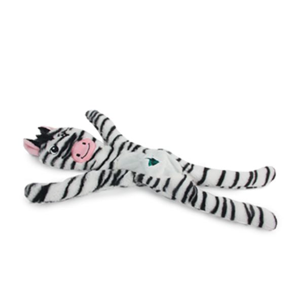 בובת ספארי סקיני במילוי חבל זברה ענקית AFP