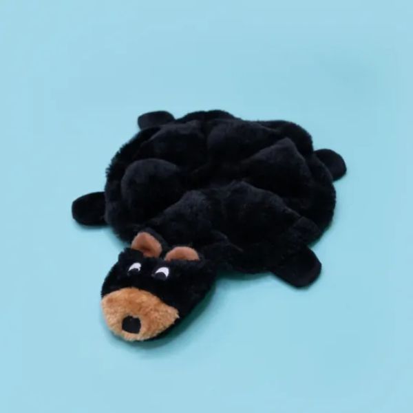 זיפי פוז שטוחים באבא הדוב