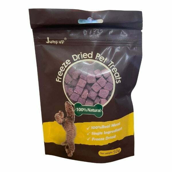 Jump up - קוביות עוף ובטטה סגולה מיובש בהקפאה - 50 גרם