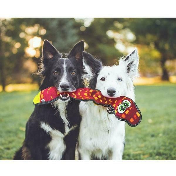 בובת נחש בלתי מנוצחת גדולה Outward Hound